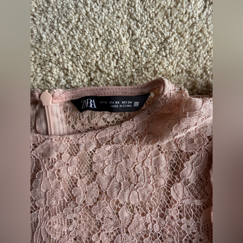 ZARA Pink Lace Midi Dress Mermaid Hem Puff Sleeve Romantic Size XS - Picture 3 of 7